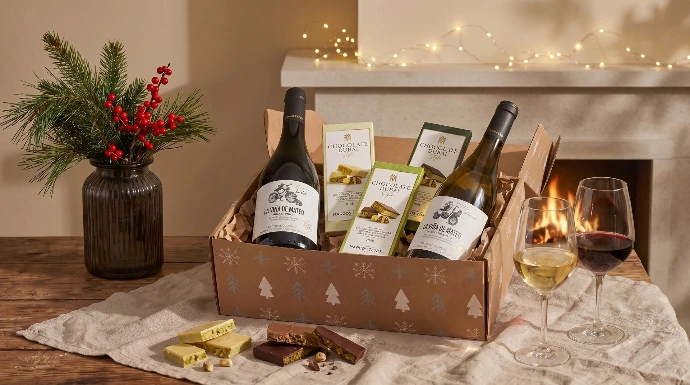 Luxe kerstpakket met handgeplukte delicatessen en ambachtelijke streekproducten