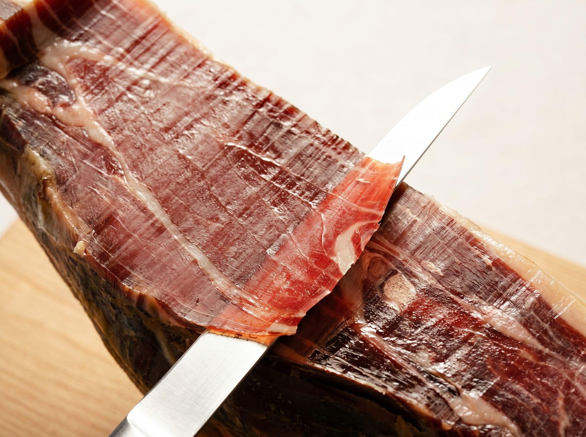 Serranoham geschenkset met mes en houder