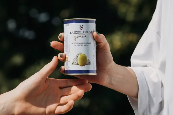 SECUNDARIA ACEITUNAS LA EXPLANADA _600x400_RELLENAS DE QUESO AZUL_2.webp