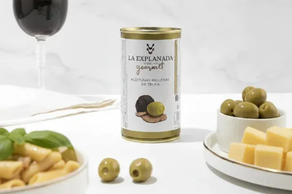 SECUNDARIA ACEITUNAS LA EXPLANADA _600x400_RELLENAS DE TRUFA_2.webp