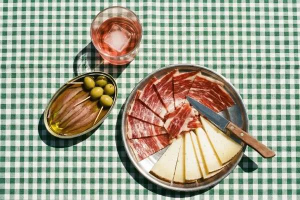 SECUNDARIA JAMON_600x400_100% Iberico Jamón de Bellota - Met de hand gesneden_2.webp